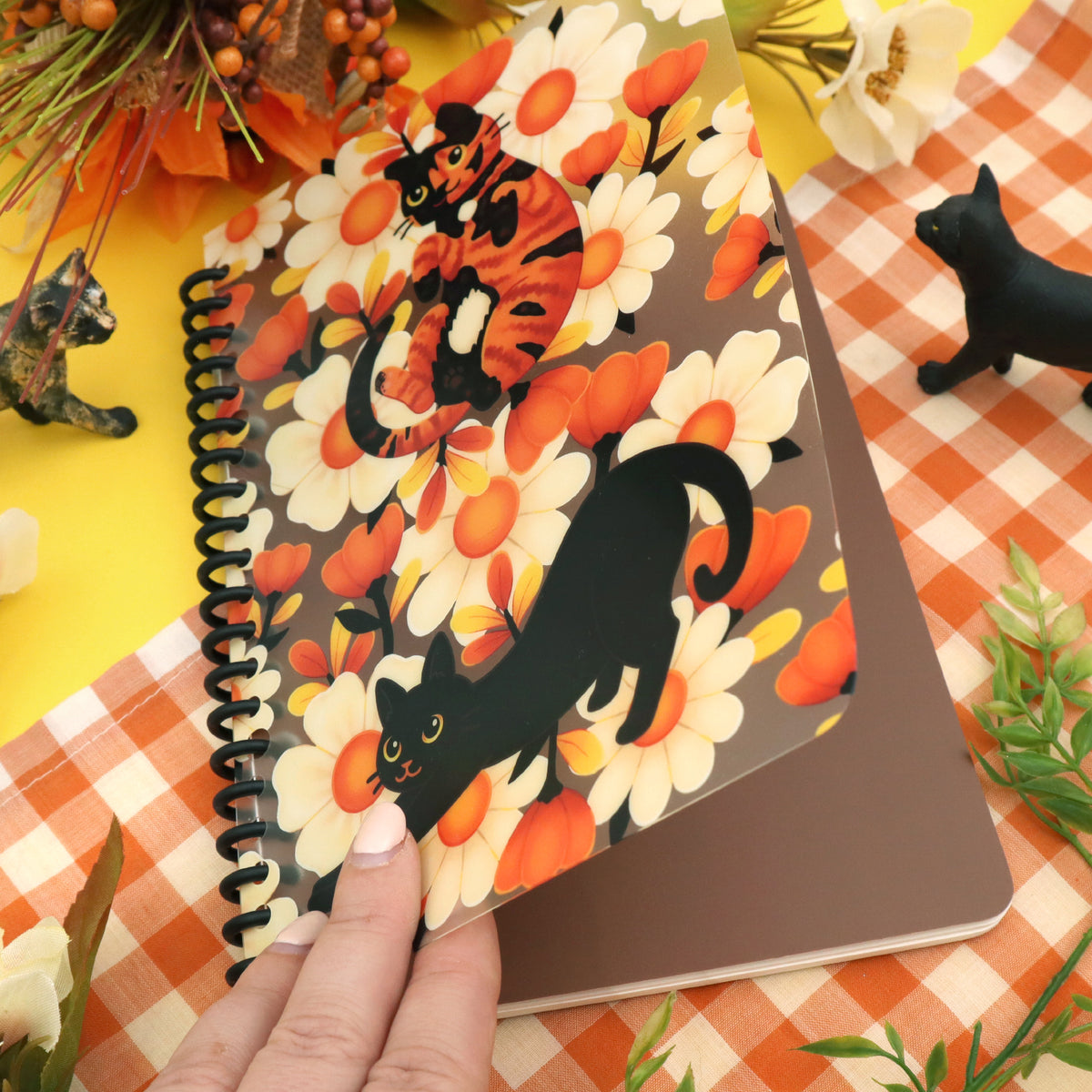 &quot;Floral Cats&quot; Spiral Notebook 2.0