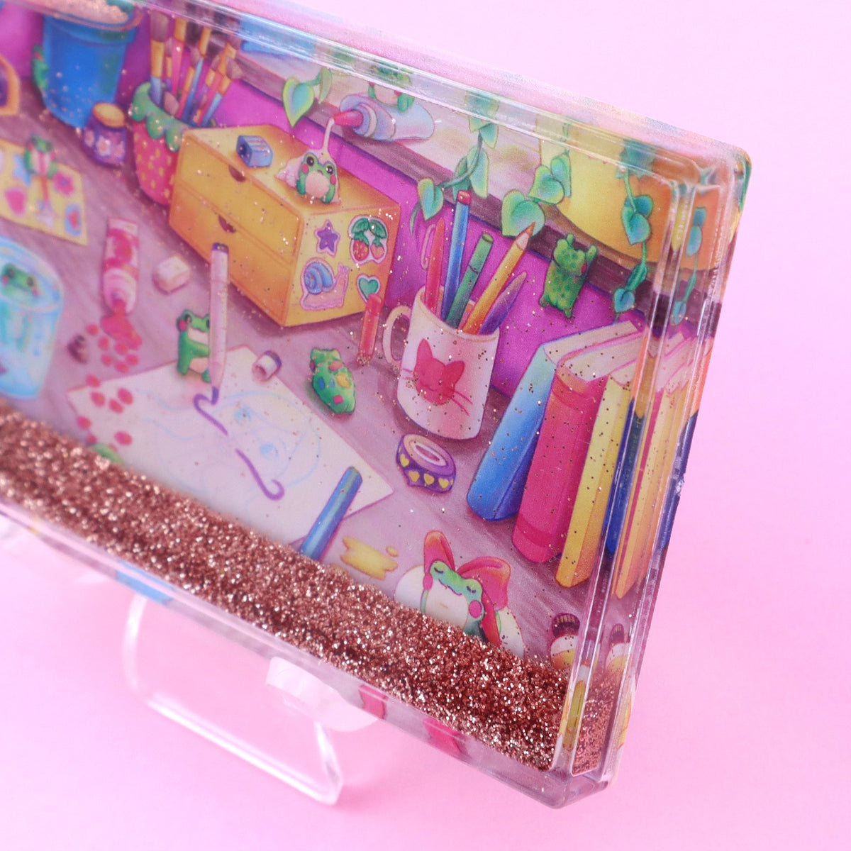 "Froggie Chaos" Glitter Magnet
